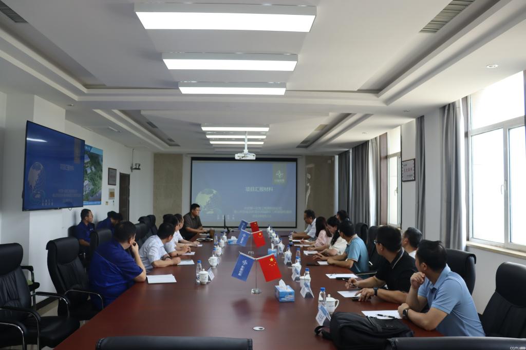 河海學(xué)院與中交一航局第五工程舉行黨建聯(lián)盟簽約揭牌儀式暨產(chǎn)學(xué)研合作交流會(huì)